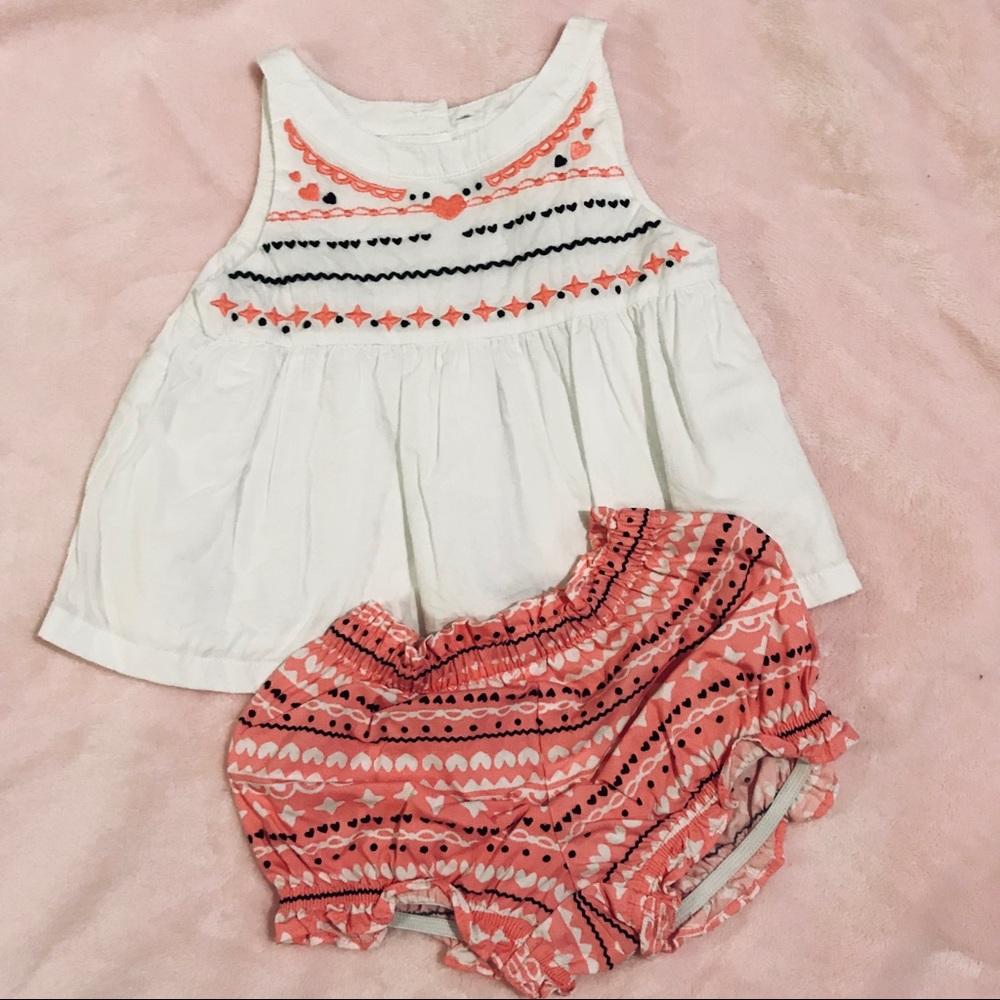 (SOLD!!)Gymboree 2-piece💕